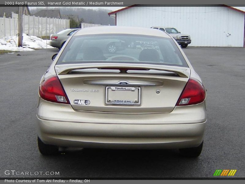 Harvest Gold Metallic / Medium Parchment 2001 Ford Taurus SES