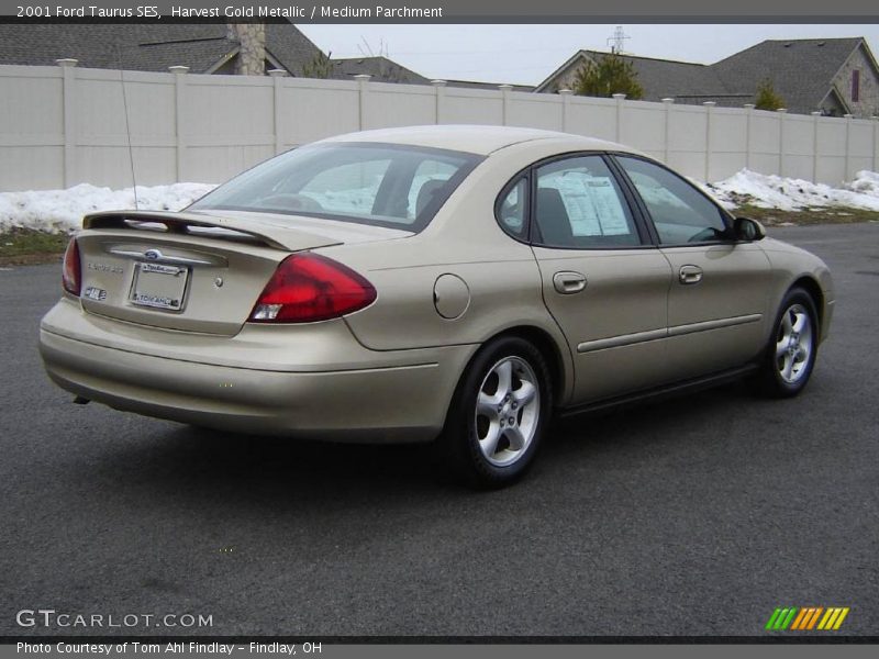 Harvest Gold Metallic / Medium Parchment 2001 Ford Taurus SES