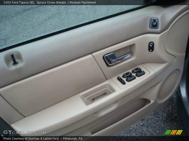 Spruce Green Metallic / Medium Parchment 2003 Ford Taurus SES