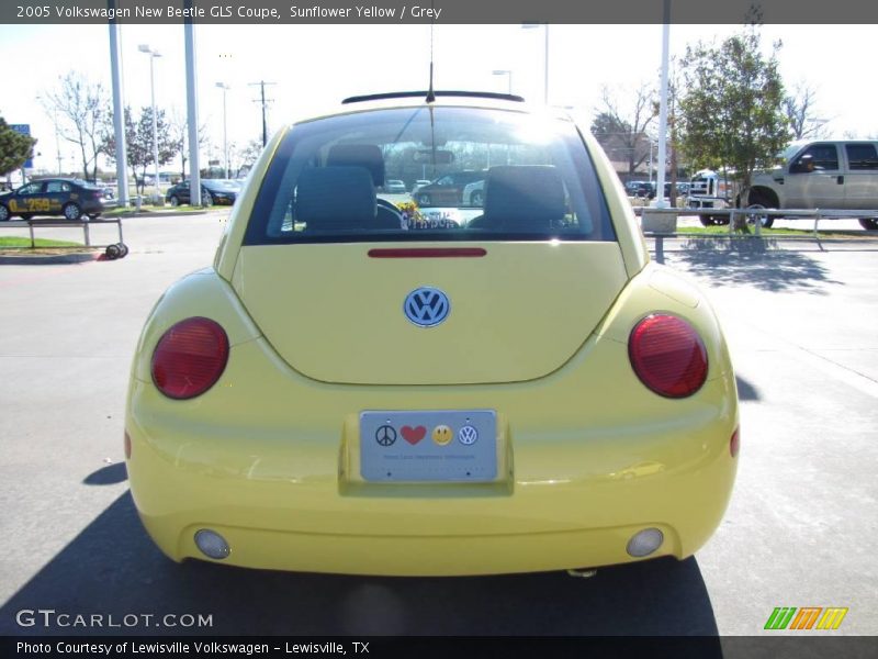 Sunflower Yellow / Grey 2005 Volkswagen New Beetle GLS Coupe