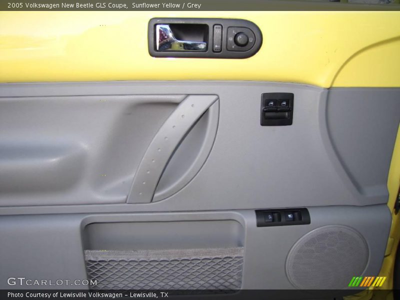 Sunflower Yellow / Grey 2005 Volkswagen New Beetle GLS Coupe