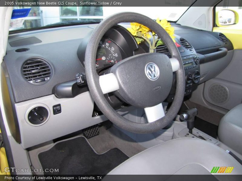 Sunflower Yellow / Grey 2005 Volkswagen New Beetle GLS Coupe