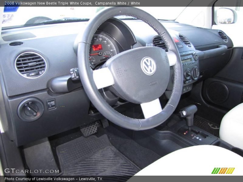 Campanella White / White 2008 Volkswagen New Beetle Triple White Coupe