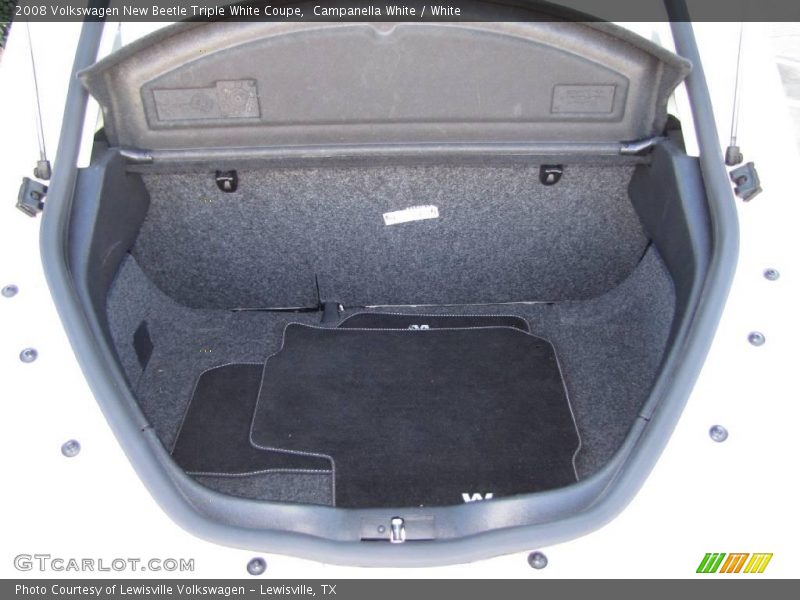 Campanella White / White 2008 Volkswagen New Beetle Triple White Coupe