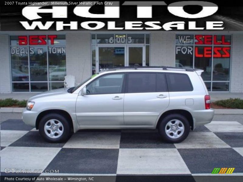 Millenium Silver Metallic / Ash Gray 2007 Toyota Highlander