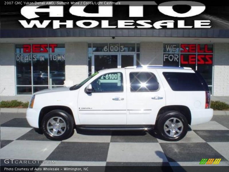 Summit White / Cocoa/Light Cashmere 2007 GMC Yukon Denali AWD