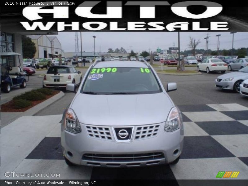 Silver Ice / Gray 2010 Nissan Rogue S