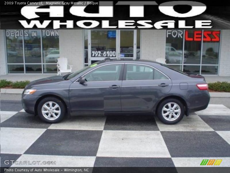 Magnetic Gray Metallic / Bisque 2009 Toyota Camry LE
