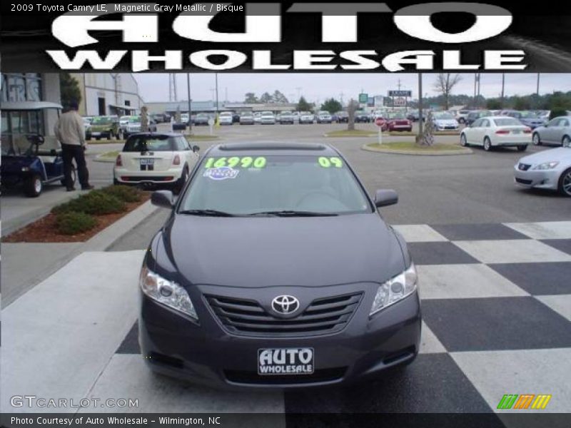 Magnetic Gray Metallic / Bisque 2009 Toyota Camry LE