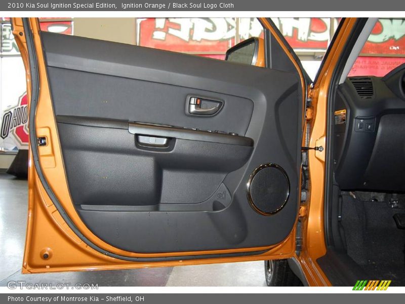 Ignition Orange / Black Soul Logo Cloth 2010 Kia Soul Ignition Special Edition