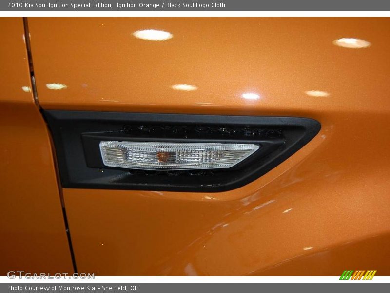 Ignition Orange / Black Soul Logo Cloth 2010 Kia Soul Ignition Special Edition