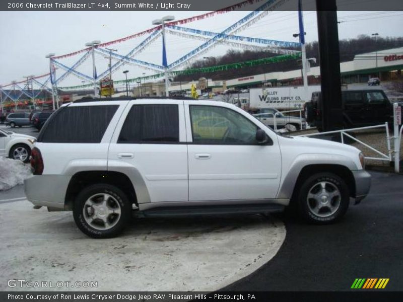 Summit White / Light Gray 2006 Chevrolet TrailBlazer LT 4x4