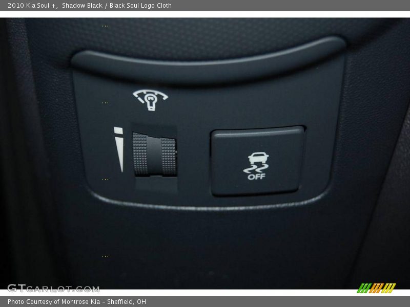 Shadow Black / Black Soul Logo Cloth 2010 Kia Soul +