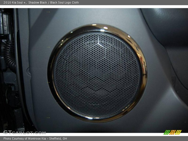 Shadow Black / Black Soul Logo Cloth 2010 Kia Soul +