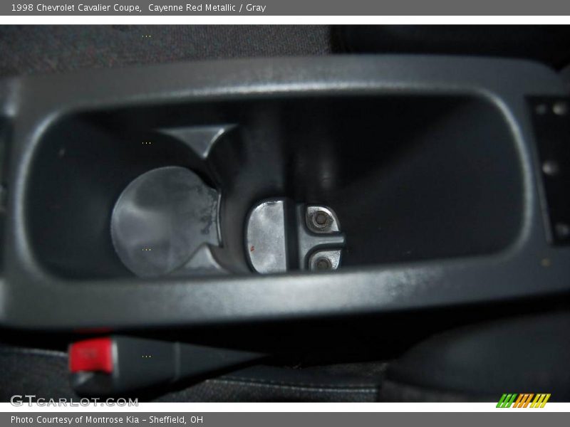 Cayenne Red Metallic / Gray 1998 Chevrolet Cavalier Coupe