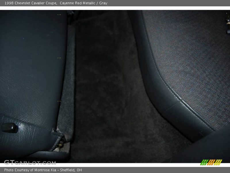 Cayenne Red Metallic / Gray 1998 Chevrolet Cavalier Coupe