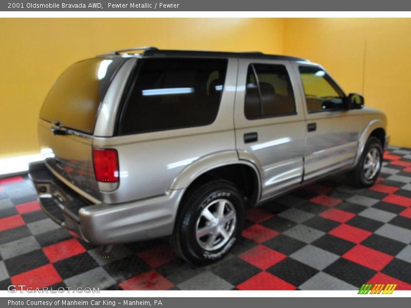 Pewter Metallic / Pewter 2001 Oldsmobile Bravada AWD