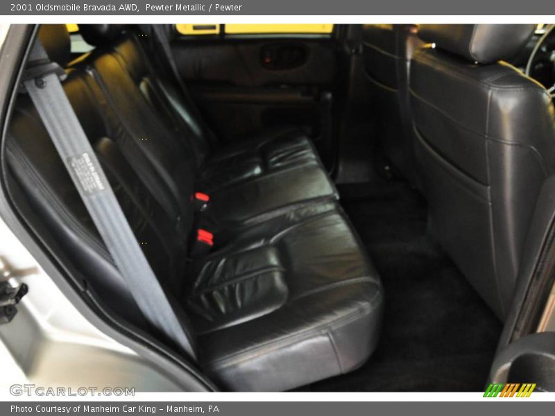 Pewter Metallic / Pewter 2001 Oldsmobile Bravada AWD