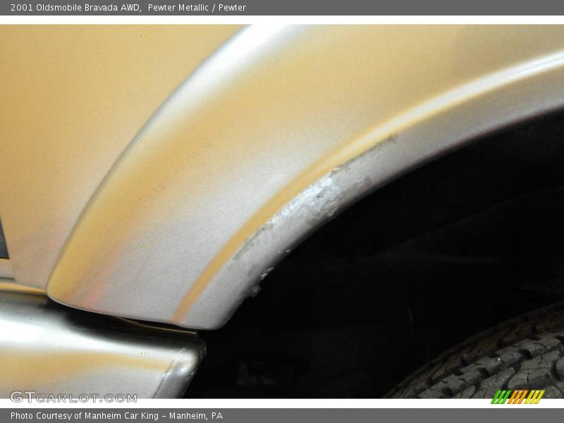 Pewter Metallic / Pewter 2001 Oldsmobile Bravada AWD