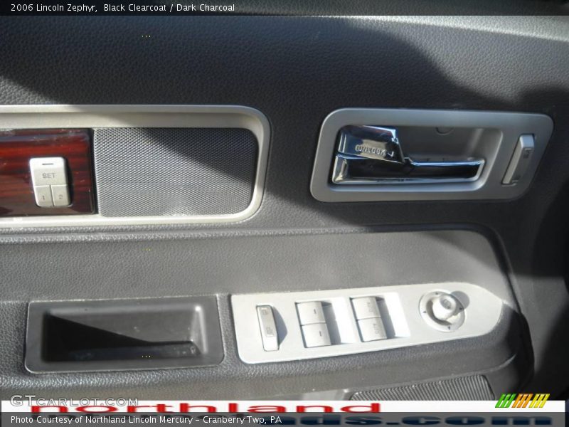 Black Clearcoat / Dark Charcoal 2006 Lincoln Zephyr