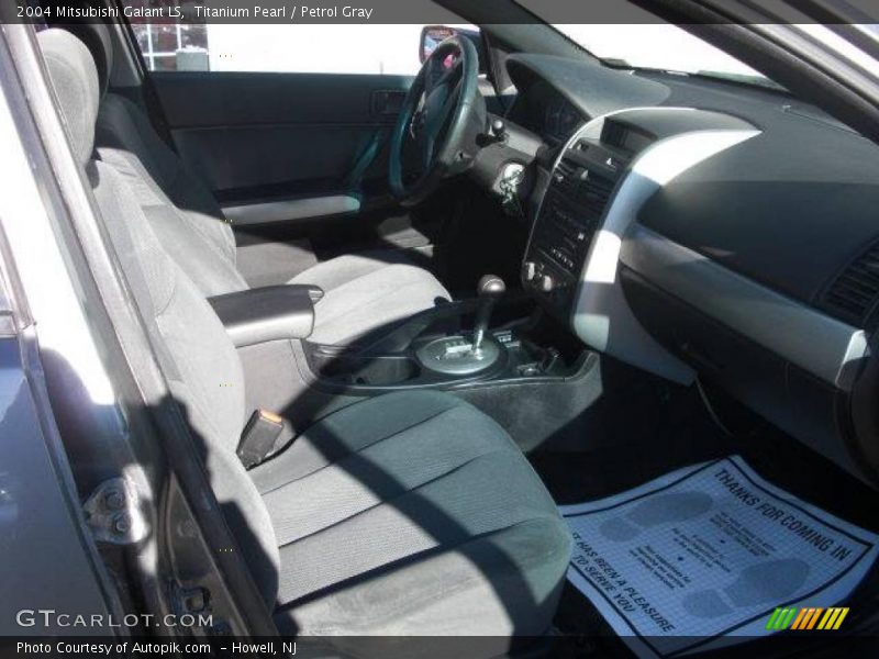 Titanium Pearl / Petrol Gray 2004 Mitsubishi Galant LS