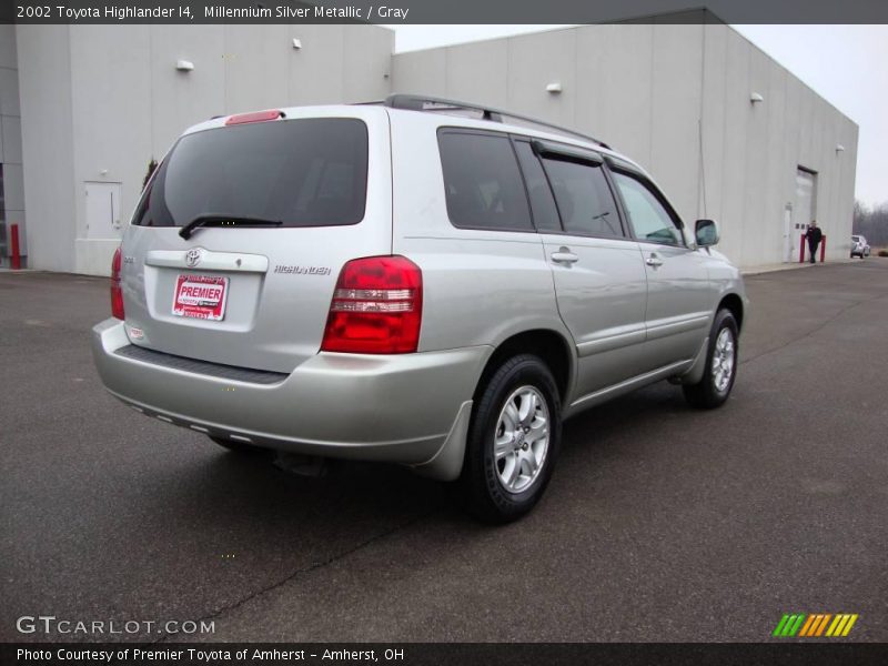 Millennium Silver Metallic / Gray 2002 Toyota Highlander I4