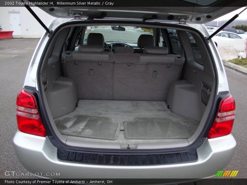 Millennium Silver Metallic / Gray 2002 Toyota Highlander I4