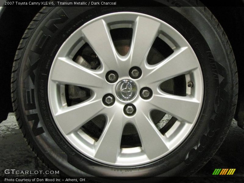 Titanium Metallic / Dark Charcoal 2007 Toyota Camry XLE V6