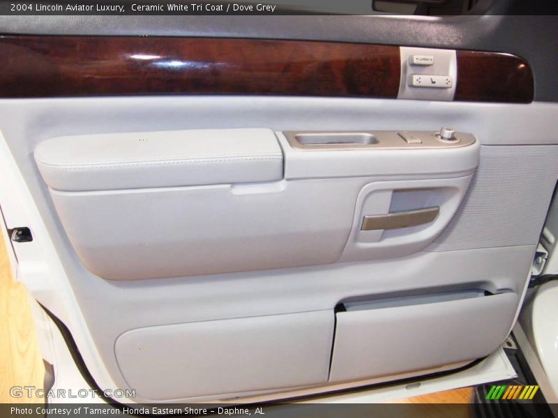 Ceramic White Tri Coat / Dove Grey 2004 Lincoln Aviator Luxury