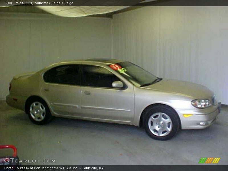 Sandrock Beige / Beige 2000 Infiniti I 30