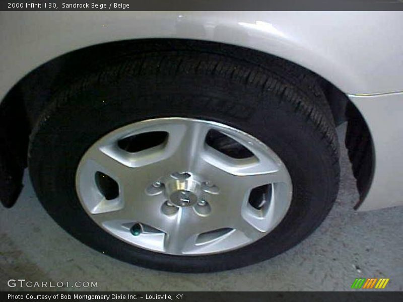 Sandrock Beige / Beige 2000 Infiniti I 30