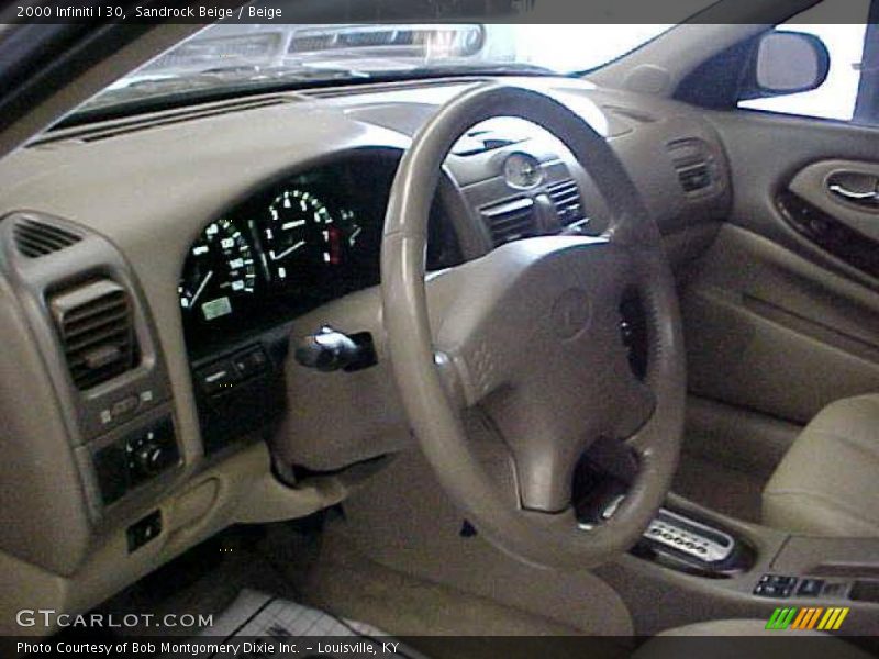 Sandrock Beige / Beige 2000 Infiniti I 30