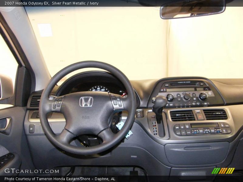 Silver Pearl Metallic / Ivory 2007 Honda Odyssey EX