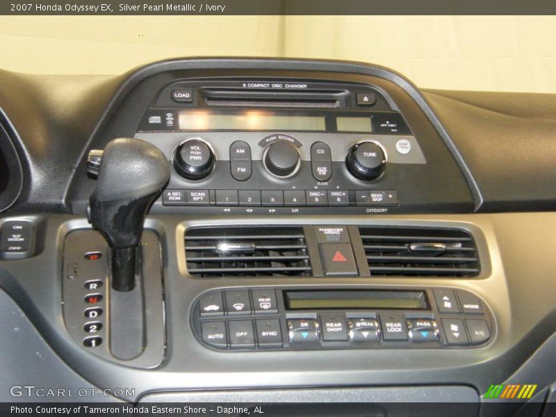 Silver Pearl Metallic / Ivory 2007 Honda Odyssey EX