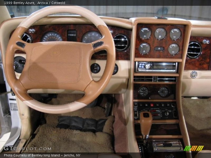 Arctica / Cotswold 1999 Bentley Azure