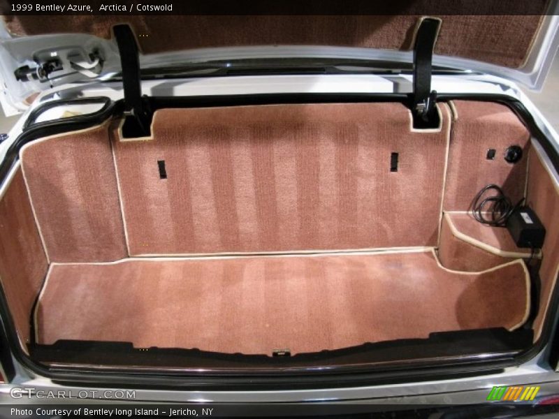 Arctica / Cotswold 1999 Bentley Azure