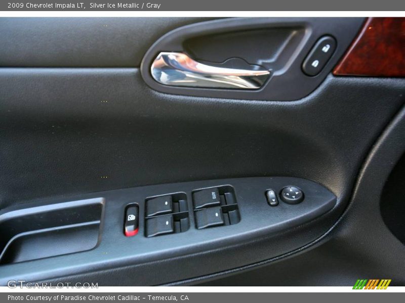 Silver Ice Metallic / Gray 2009 Chevrolet Impala LT