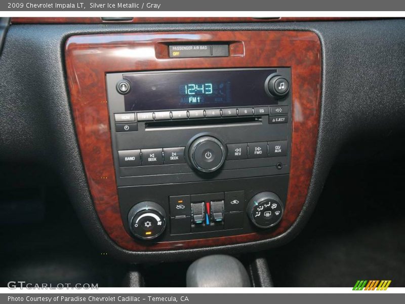 Silver Ice Metallic / Gray 2009 Chevrolet Impala LT