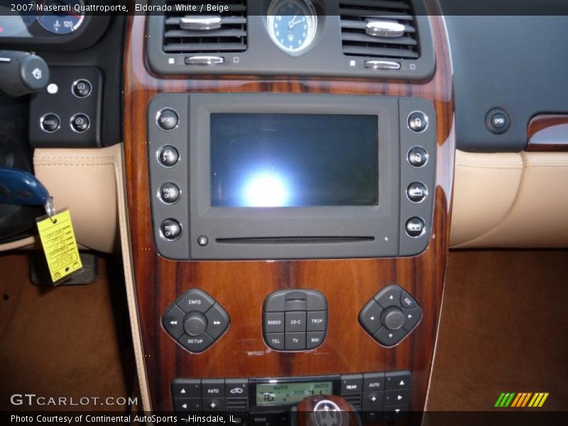 Eldorado White / Beige 2007 Maserati Quattroporte