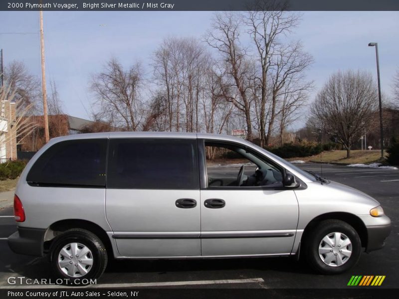 Bright Silver Metallic / Mist Gray 2000 Plymouth Voyager