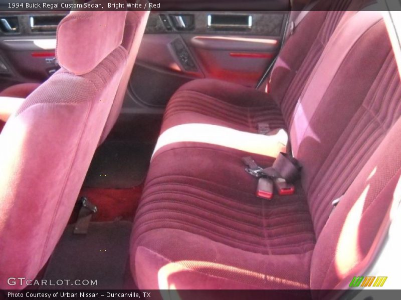 Bright White / Red 1994 Buick Regal Custom Sedan