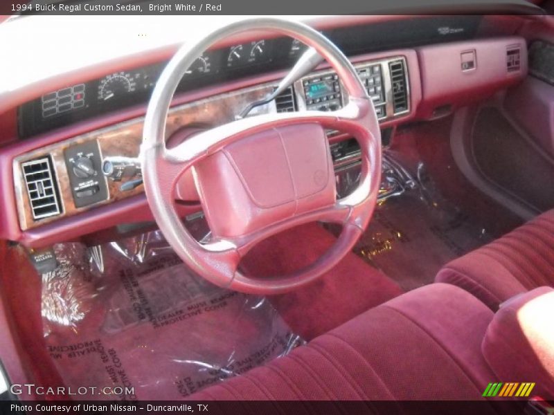 Bright White / Red 1994 Buick Regal Custom Sedan