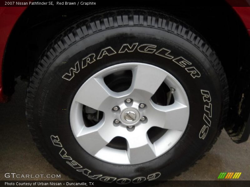 Red Brawn / Graphite 2007 Nissan Pathfinder SE