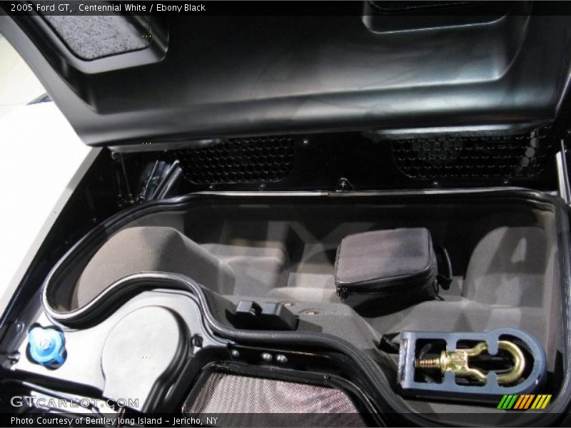  2005 GT  Trunk