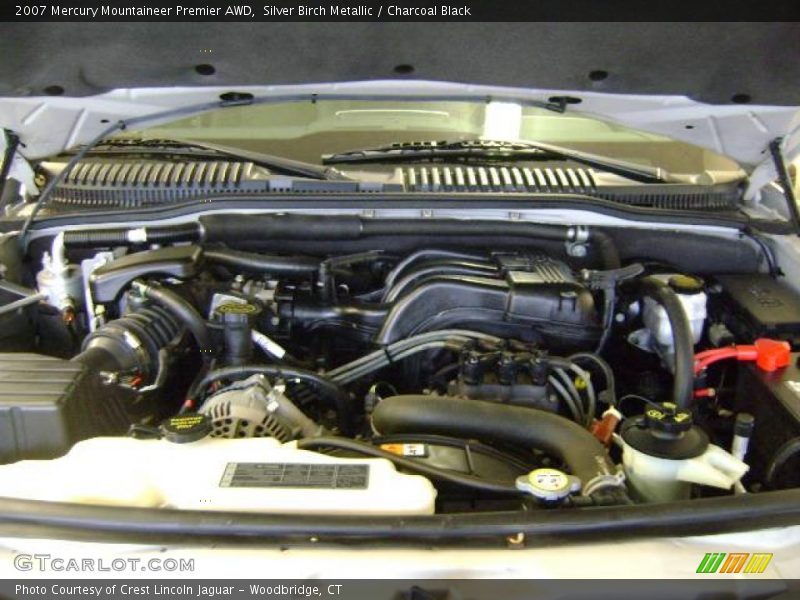 Silver Birch Metallic / Charcoal Black 2007 Mercury Mountaineer Premier AWD