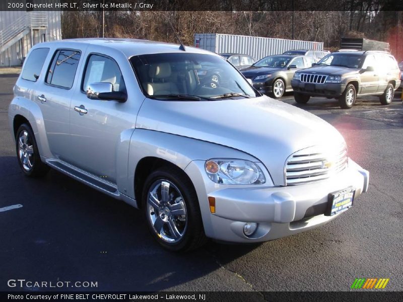 Silver Ice Metallic / Gray 2009 Chevrolet HHR LT