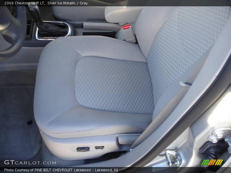 Silver Ice Metallic / Gray 2009 Chevrolet HHR LT