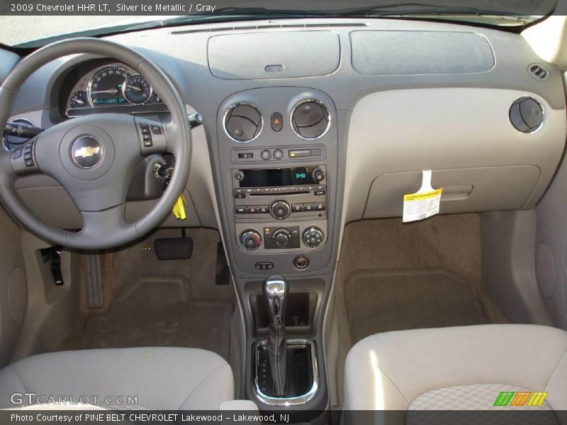Silver Ice Metallic / Gray 2009 Chevrolet HHR LT