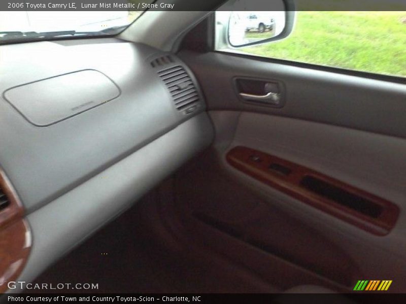 Lunar Mist Metallic / Stone Gray 2006 Toyota Camry LE