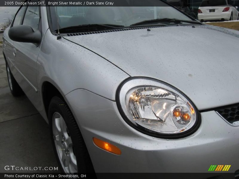 Bright Silver Metallic / Dark Slate Gray 2005 Dodge Neon SXT